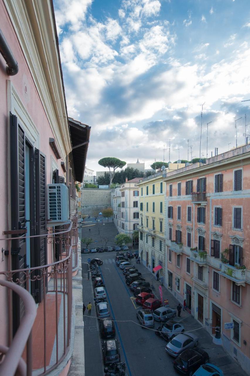 Spartacus Inn Roma Exterior foto